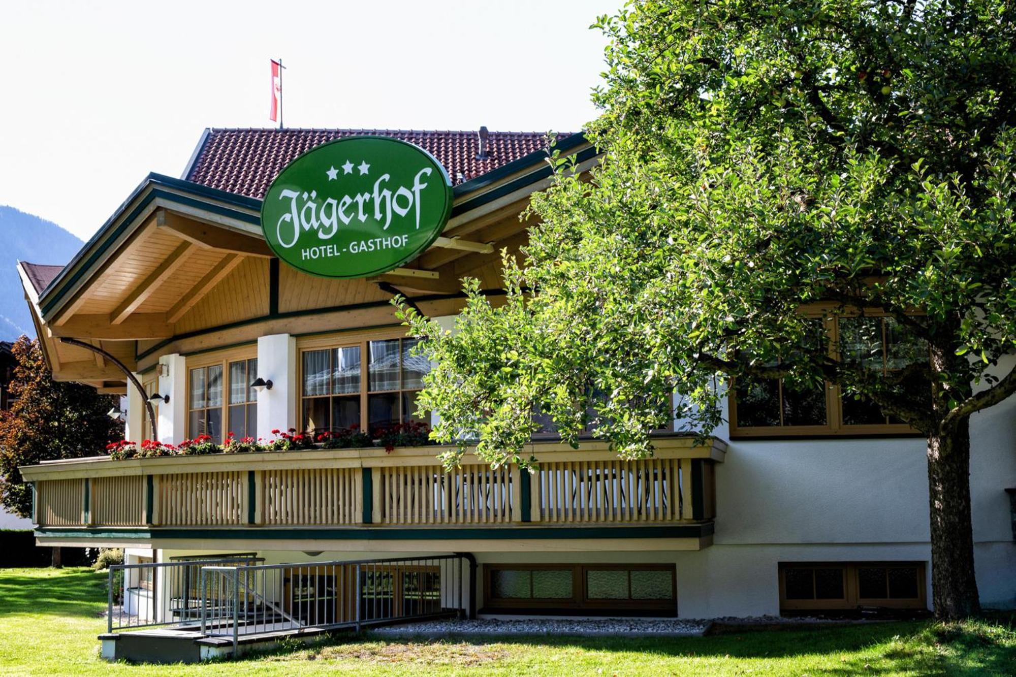 Hotel Jaegerhof Oetz Exterior photo