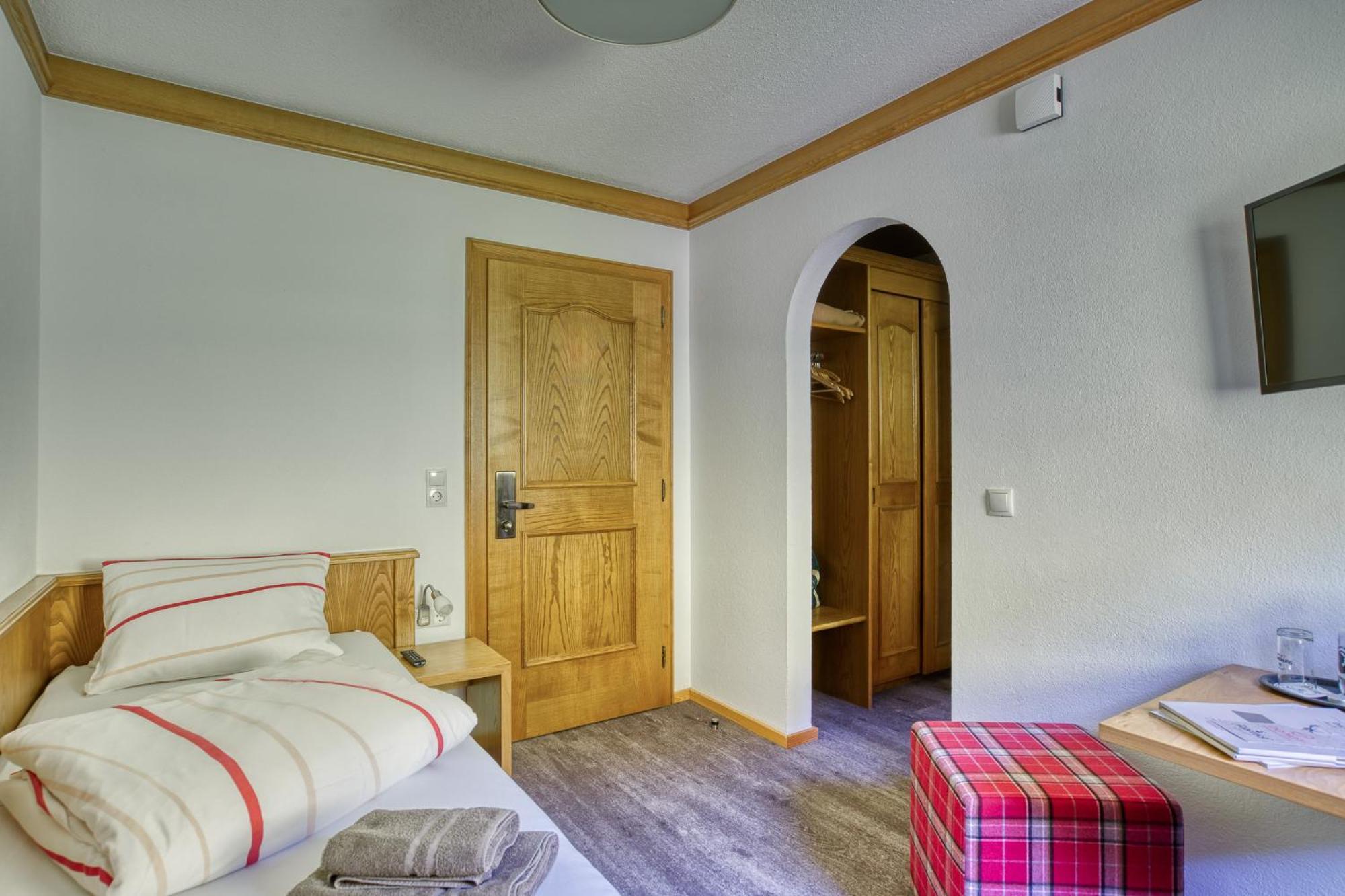 Hotel Jaegerhof Oetz Room photo