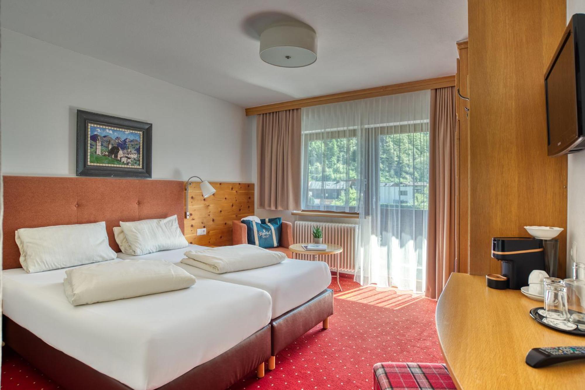 Hotel Jaegerhof Oetz Room photo